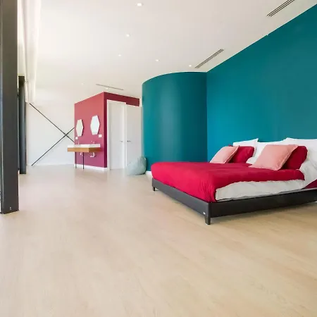 Premium Holiday Home In Estepona With Private Swimming Pool