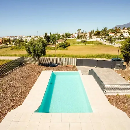 Premium Holiday Home In Estepona With Private Swimming Pool *